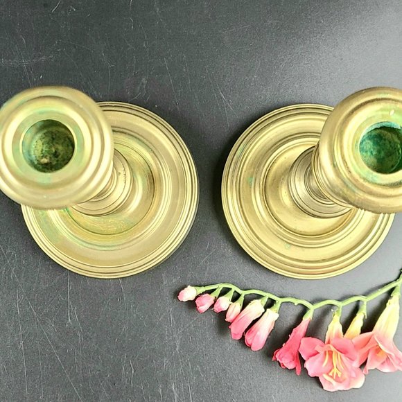 Vintage Solid Brass Heavy Candlestick Holders - Made in China - Set of 2 - Picture 2 of 8